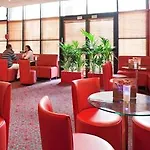 Ibis Paris Eglise
