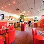Ibis Paris Eglise Szálloda