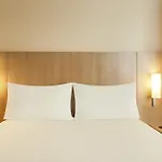 Ibis Paris Eglise
