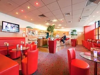 Ibis Paris Eglise Hotel