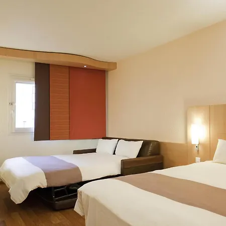Hotel Ibis Paris Eglise