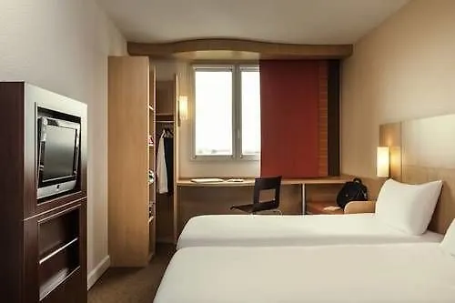 إيبيس باريس بانتين إغليس فندق 3*